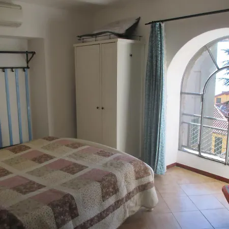 Apartment Albertina Varenna