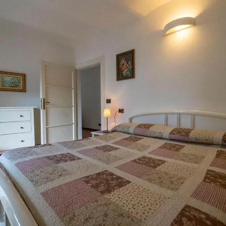 Albertina Appartement Varenna