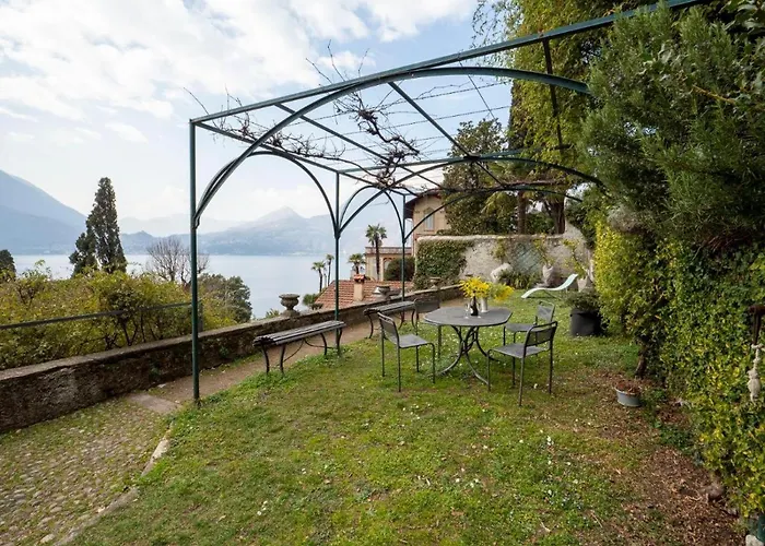 Albertina Varenna
